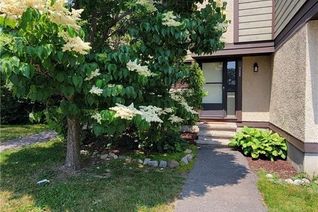 Condo Townhouse for Sale, 1669 Meadowbrook Road, Gloucester, ON