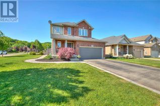 House for Sale, 8 Teeter Place, Grimsby, ON