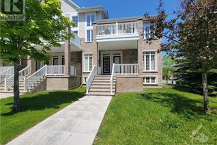 Condo Townhouse for Sale, 82a Stonehaven Drive, Kanata, ON