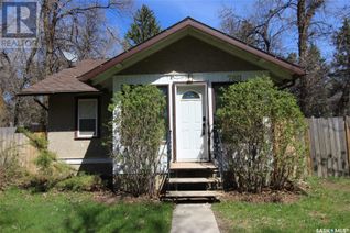Detached House for Sale, 780 1st Street E, Shaunavon, SK