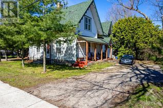House for Sale, 21 Craig Street, Perth, ON