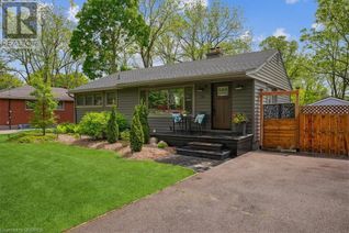 Bungalow for Sale, 16 Church Street, Waterdown, ON