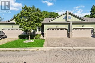 Condo Townhouse for Sale, 29 Oakwood Links Lane, Grand Bend, ON
