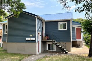 Triplex for Sale, 267 7th Avenue Nw, Swift Current, SK
