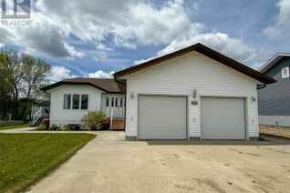 Bungalow for Sale, 304 Archibald Street, Midale, SK