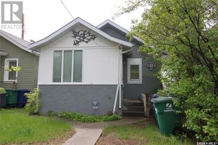 Detached House for Sale, 815 G Avenue N, Saskatoon, SK