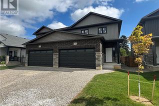 Semi-Detached House for Sale, 51 Amber Street, Waterford, ON