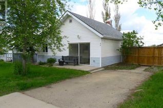 House for Sale, 414 2 Avenue S, Vulcan, AB