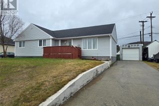 Detached House for Sale, 607 Mcparland Drive, Labrador City, NL