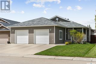 Detached House for Sale, 705 Delainey Bay, Martensville, SK