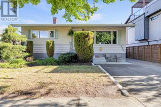 Detached House for Sale, 953 Borden Avenue, Kelowna, BC