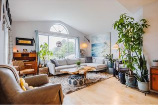 Penthouse for Sale, 15991 Thrift Avenue #401, White Rock, BC