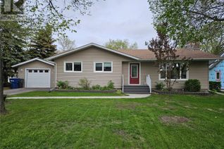 Detached House for Sale, 205 1st Street E, Carlyle, SK