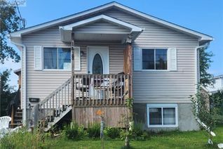 Raised Ranch-Style House for Sale, 1418 Cumberland Street, Cornwall, ON