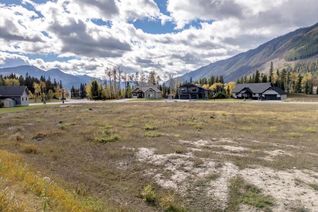 Property for Sale, 2107 Whiskey Jack Drive, Sparwood, BC