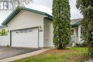 Bungalow for Sale, 105 25th Street E, Prince Albert, SK