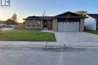 Detached House for Sale, 19 Thompson Drive, Humboldt, SK