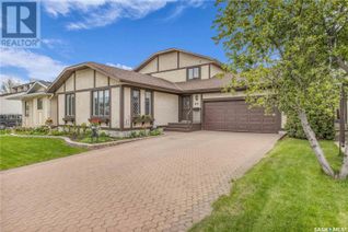 Detached House for Sale, 211 Gathercole Crescent, Saskatoon, SK