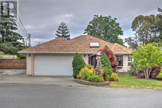 Property for Sale, 8106 Spinnaker Pl, Crofton, BC