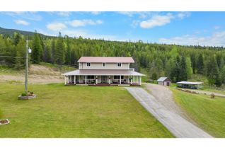 Detached House for Sale, 7960 Highway 3, Yahk, BC