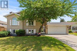 Detached House for Sale, 1416 Sugarwood Crescent, LaSalle, ON
