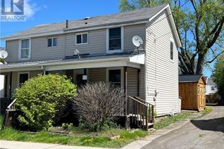 Semi-Detached House for Sale, 17 Daniel Street, Brockville, ON