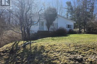 Bungalow for Sale, 5 West Old Post Road, Smiths Cove, NS