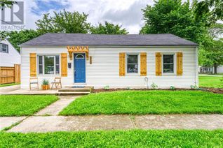 Bungalow for Sale, 352 Emma Street, Sarnia, ON