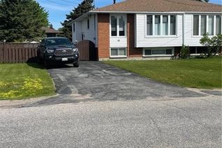 Semi-Detached House for Sale, 18 Manitou Street, North Bay, ON