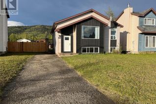 Detached House for Sale, 159 Fellers Avenue, Tumbler Ridge, BC