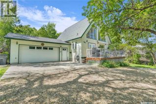 Detached House for Sale, 901 Woodland Bay, Buena Vista, SK