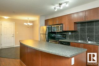 Condo Apartment for Sale, 210 10118 106 Av Nw Nw, Edmonton, AB