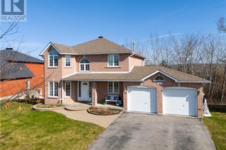 House for Sale, 30 Capilano Court, Barrie, ON
