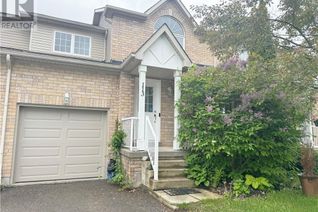 Freehold Townhouse for Sale, 113 Trevino Circle, Barrie, ON