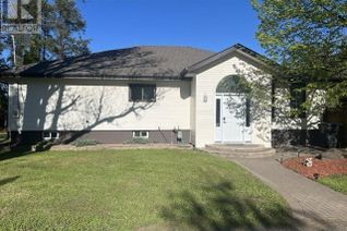 Detached House for Sale, 1505 Oliver Rd, Thunder Bay, ON