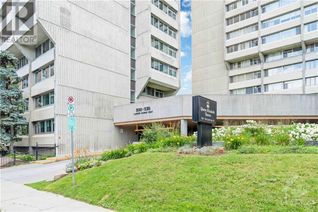 Condo Apartment for Sale, 500 Laurier Avenue W #1806, Ottawa, ON