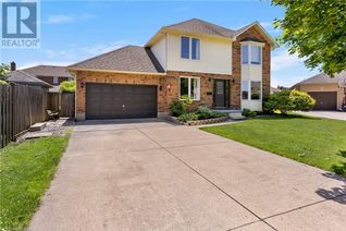 Detached House for Sale, 11 Alyson Court, Welland, ON