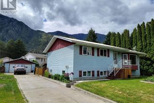 House for Sale, 429 12th Avenue, Keremeos, BC