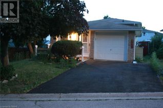 Detached House for Sale, 493 Pinetree Crescent, Cambridge, ON