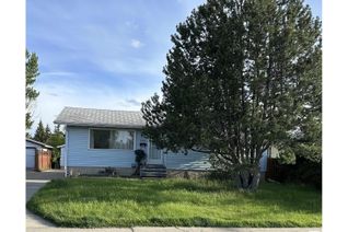 Detached House for Sale, 8123 34a Av Nw, Edmonton, AB