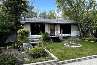 House for Sale, 933 Macleod Street, Pincher Creek, AB
