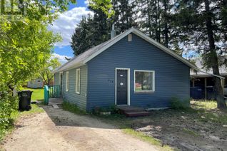 Bungalow for Sale, 618 3rd Avenue W, Meadow Lake, SK
