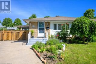 Semi-Detached House for Sale, 13 Huntingwood Gate, St. Catharines, ON