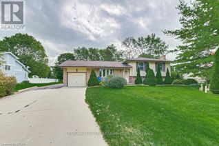 Detached House for Sale, 33374 Queen Street, North Middlesex, ON
