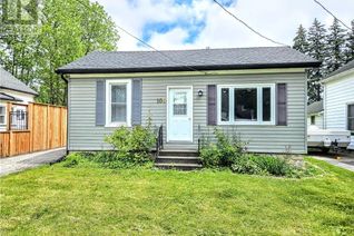 House for Sale, 109 Queen Street, Clinton, ON
