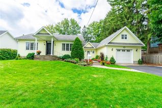 Detached House for Sale, 252 Pine Cove Road, Burlington, ON
