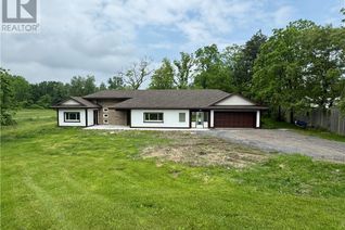 Detached House for Sale, 706 Highway 6, Hamilton, ON