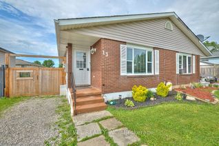Semi-Detached House for Sale, 13 Dodds Crt, Fort Erie, ON