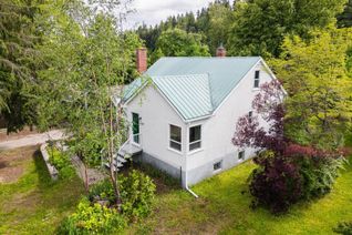 House for Sale, 2124 Columbia Avenue, Castlegar, BC