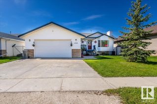 Bungalow for Sale, 4703 52 Ave, Warburg, AB